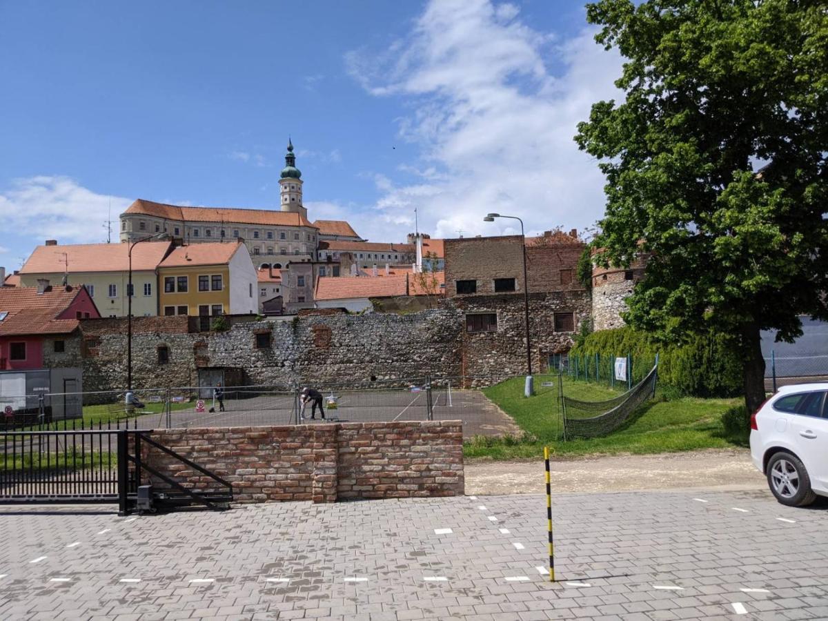Rv Apartman Mikulov Exterior foto